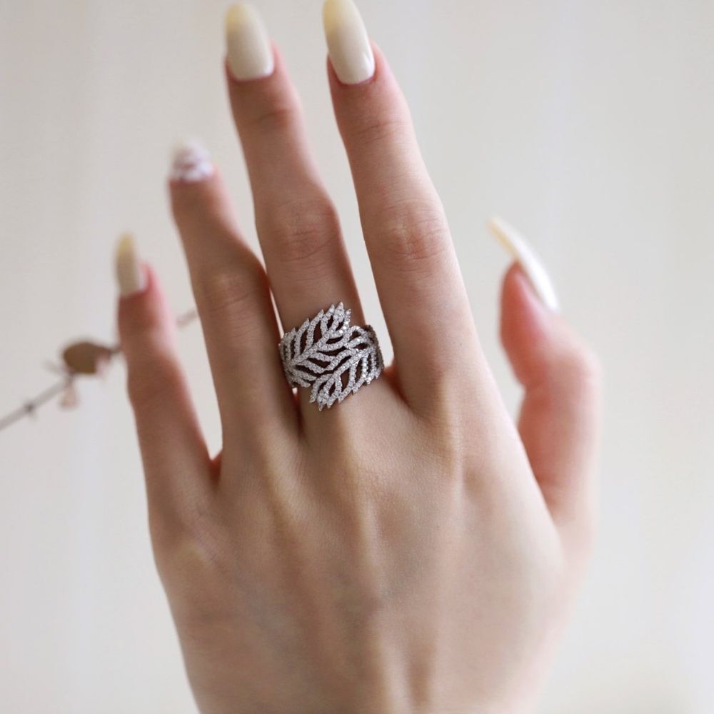✨️Stunning 925 Sterling Silver Leaf Pattern delicate Ring Limited Quantity